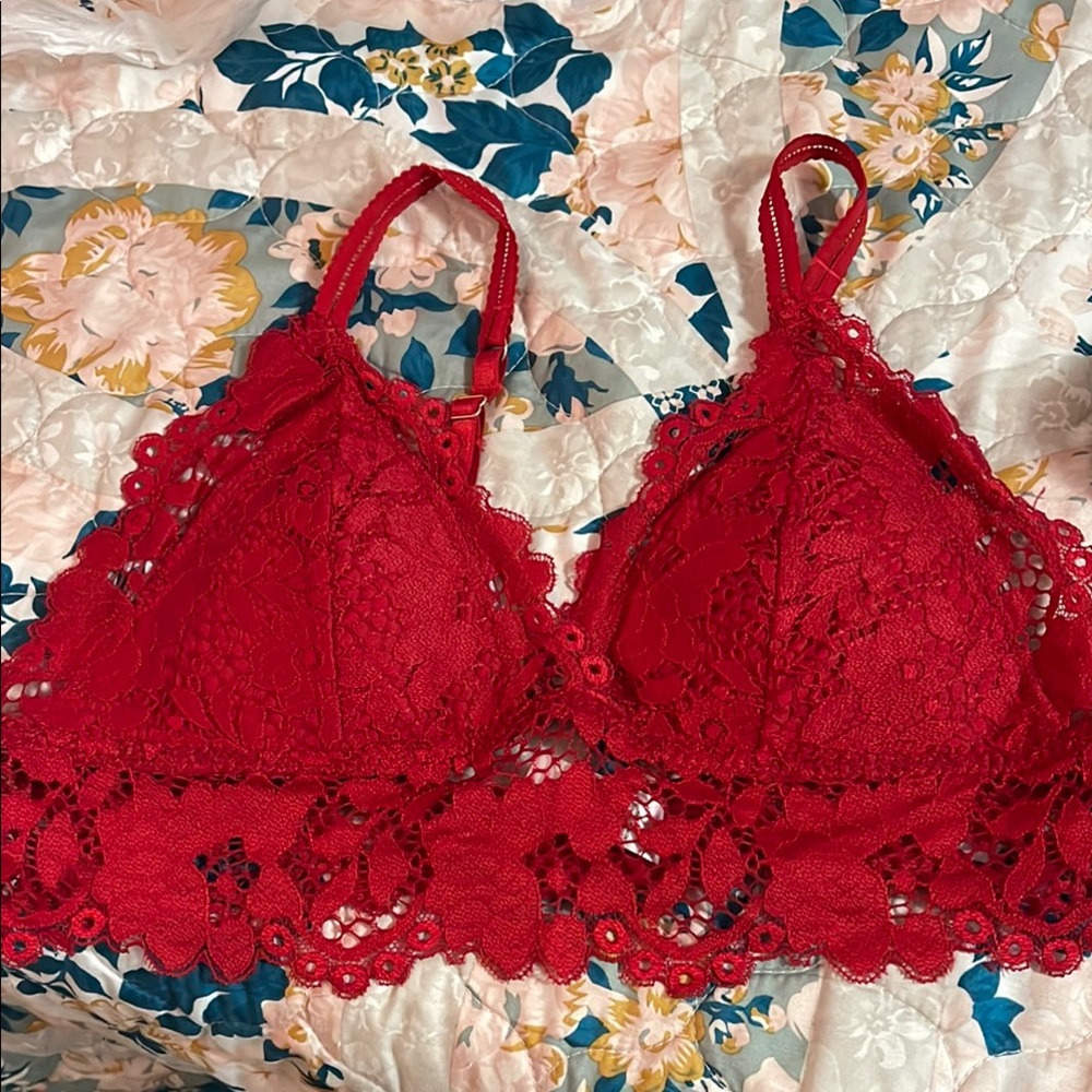 Lace Bralette in Red